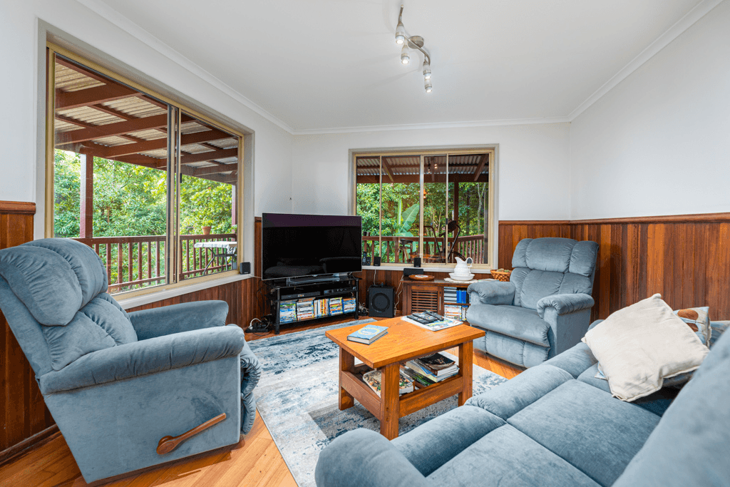 392 Mountain View Road, MALENY, QLD 4552