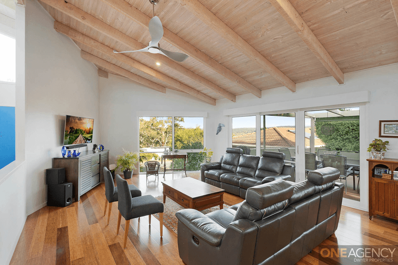 15 Lakewood Drive, Merimbula, NSW 2548