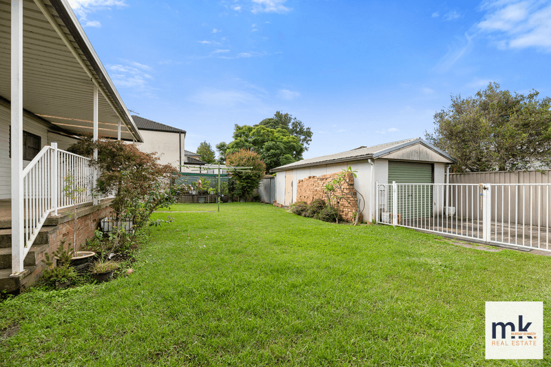 75 Kennedy Street, Picnic Point, NSW 2213