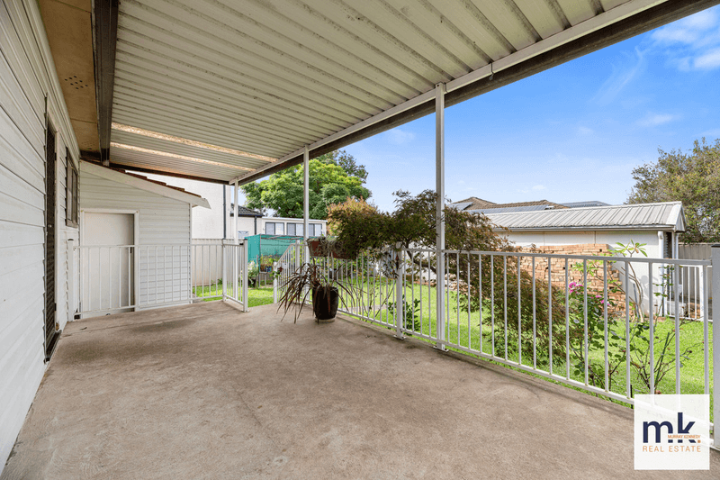 75 Kennedy Street, Picnic Point, NSW 2213