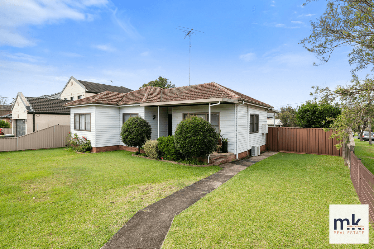 75 Kennedy Street, Picnic Point, NSW 2213