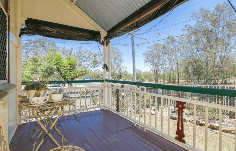 2 General Foch Street, ONE MILE, QLD 4305