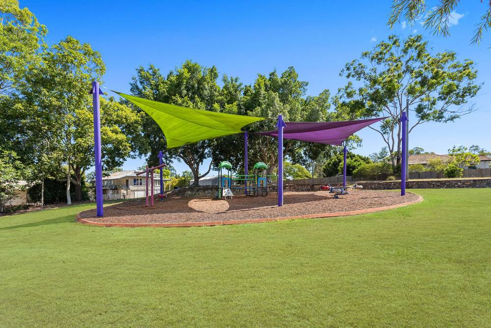24 King Street, DINMORE, QLD 4303