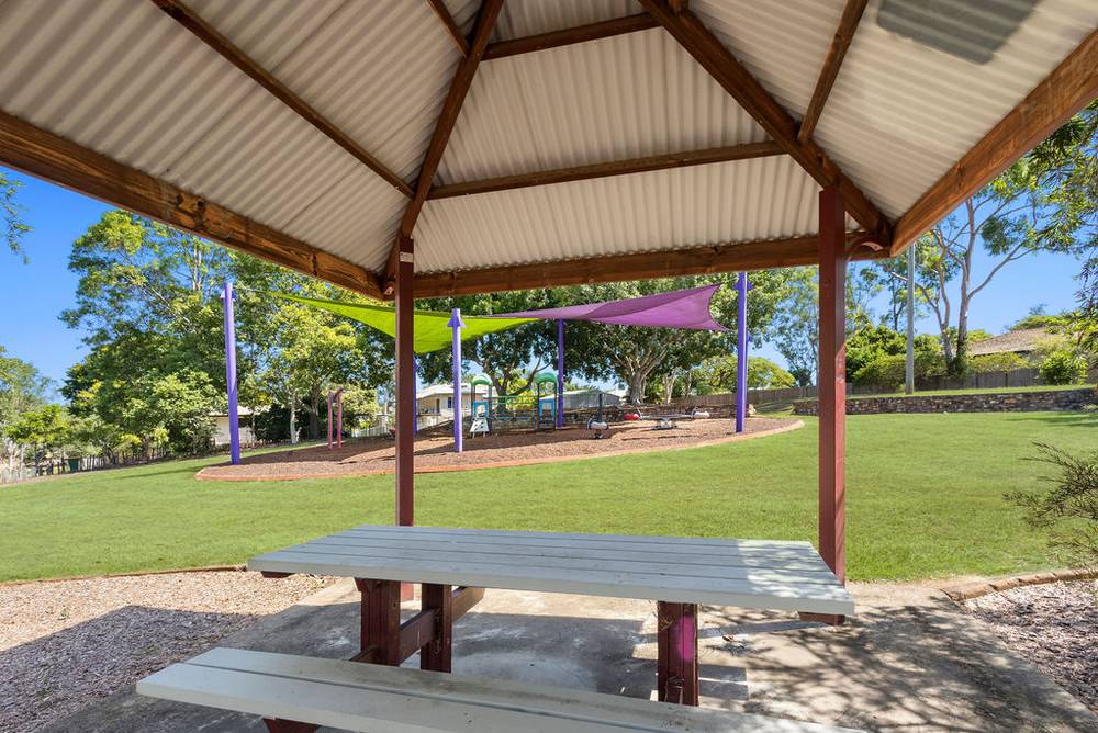 24 King Street, DINMORE, QLD 4303