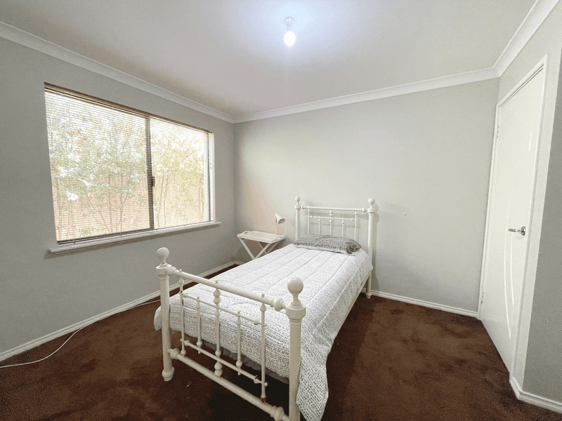 21 Scorpio Drive, MCKAIL, WA 6330