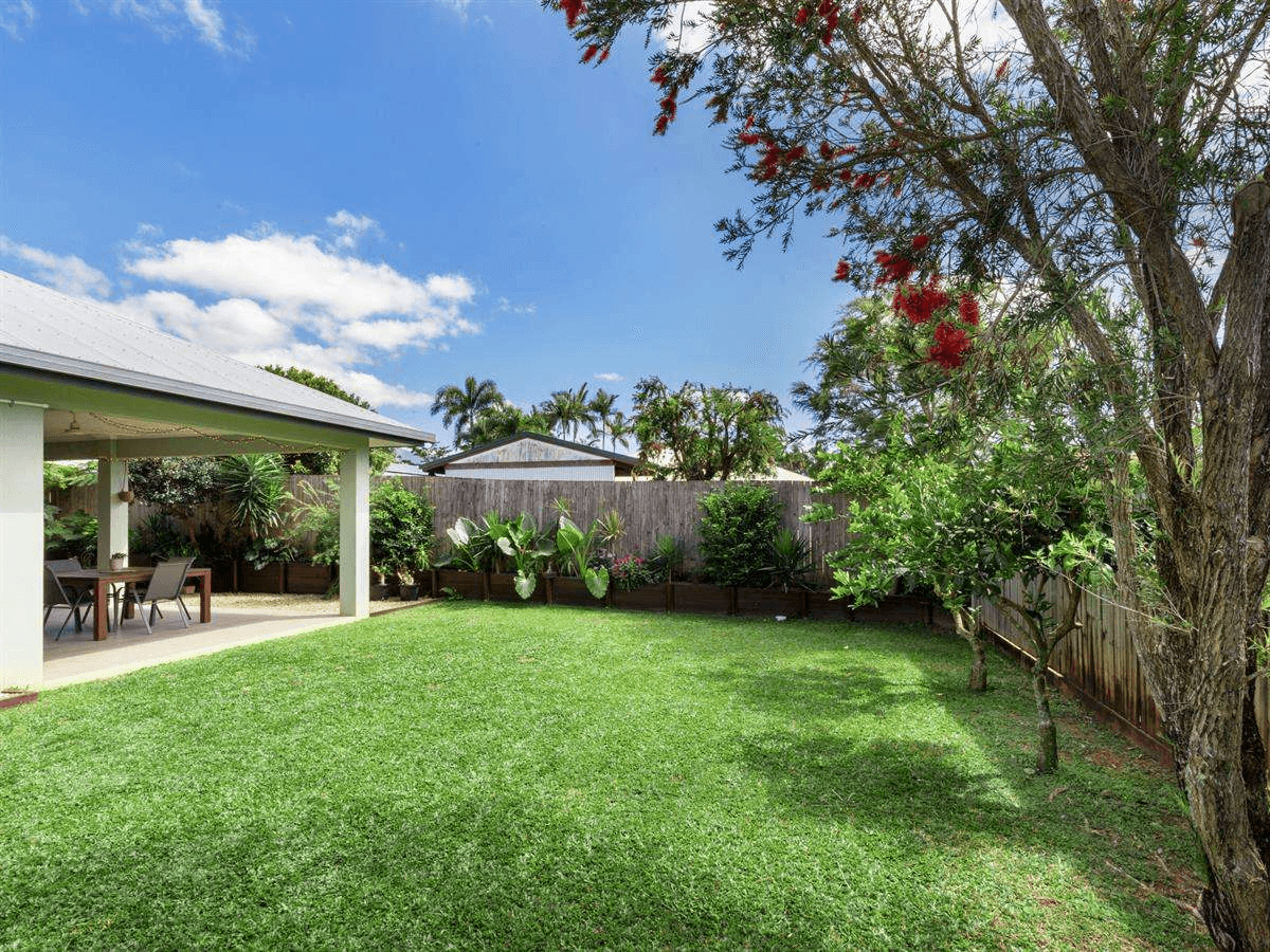 26 Perseverance St, Redlynch, QLD 4870