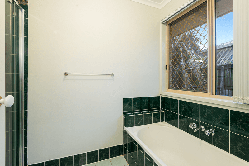 21 Diamantina Street, HILLCREST, QLD 4118