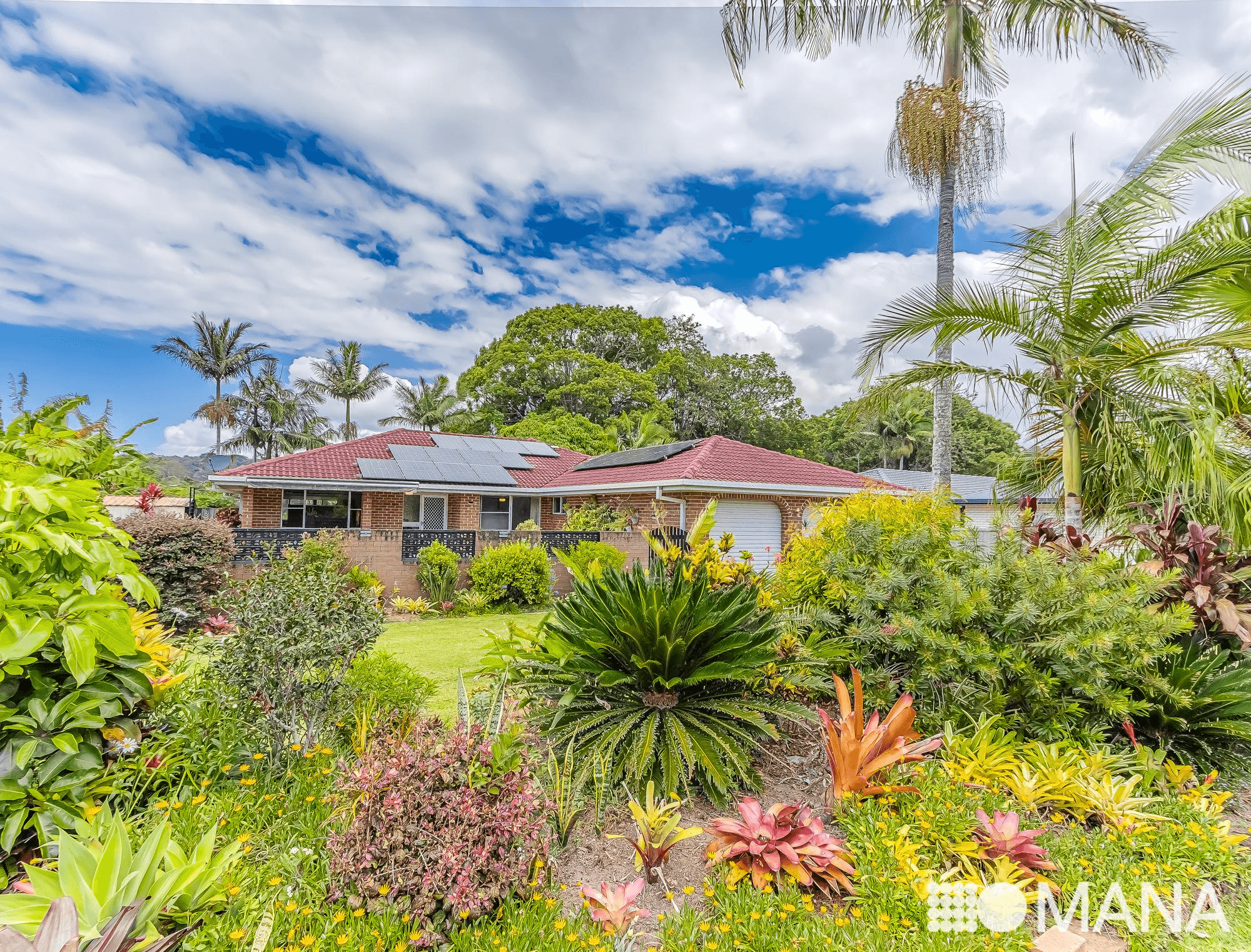 30 Balemo Drive, OCEAN SHORES, NSW 2483