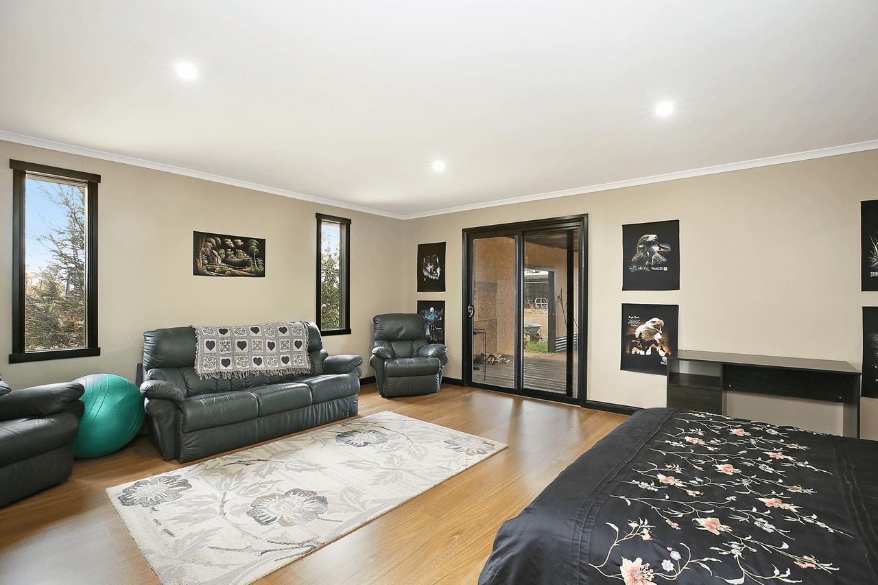 460 Old Port Campbell Road, JANCOURT EAST, VIC 3266