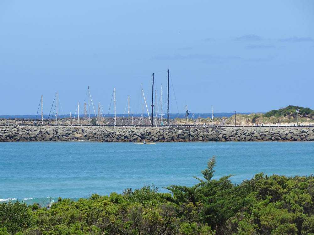 2/181 Great Ocean Road, APOLLO BAY, VIC 3233
