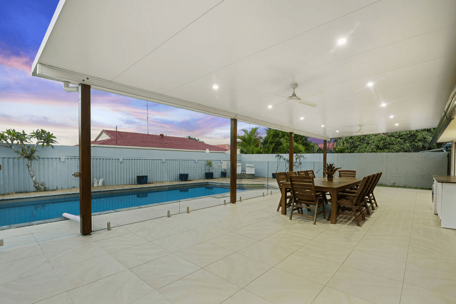 111 Palm Beach Avenue, PALM BEACH, QLD 4221