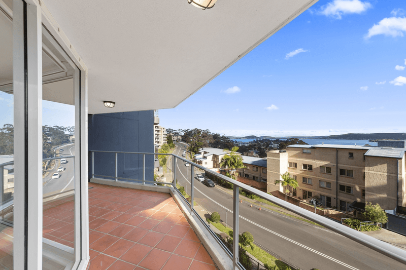 Unit 407/97-99 John Whiteway Dr, Gosford, NSW 2250