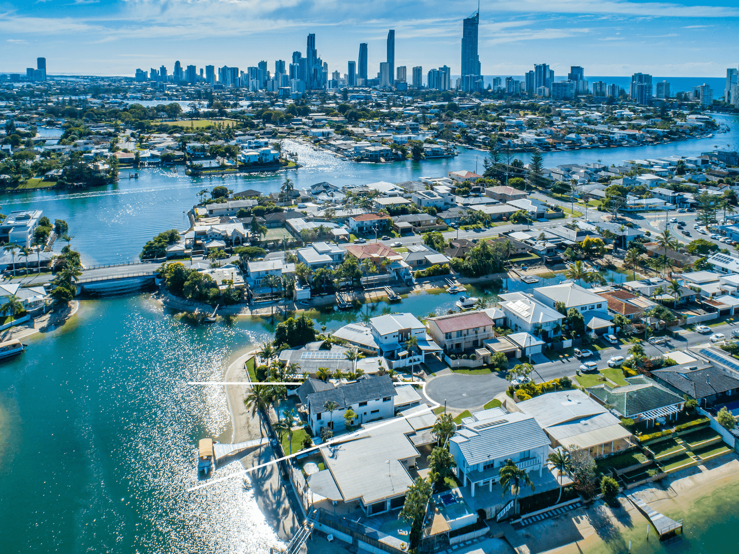 17 Bahia Court, BROADBEACH WATERS, QLD 4218