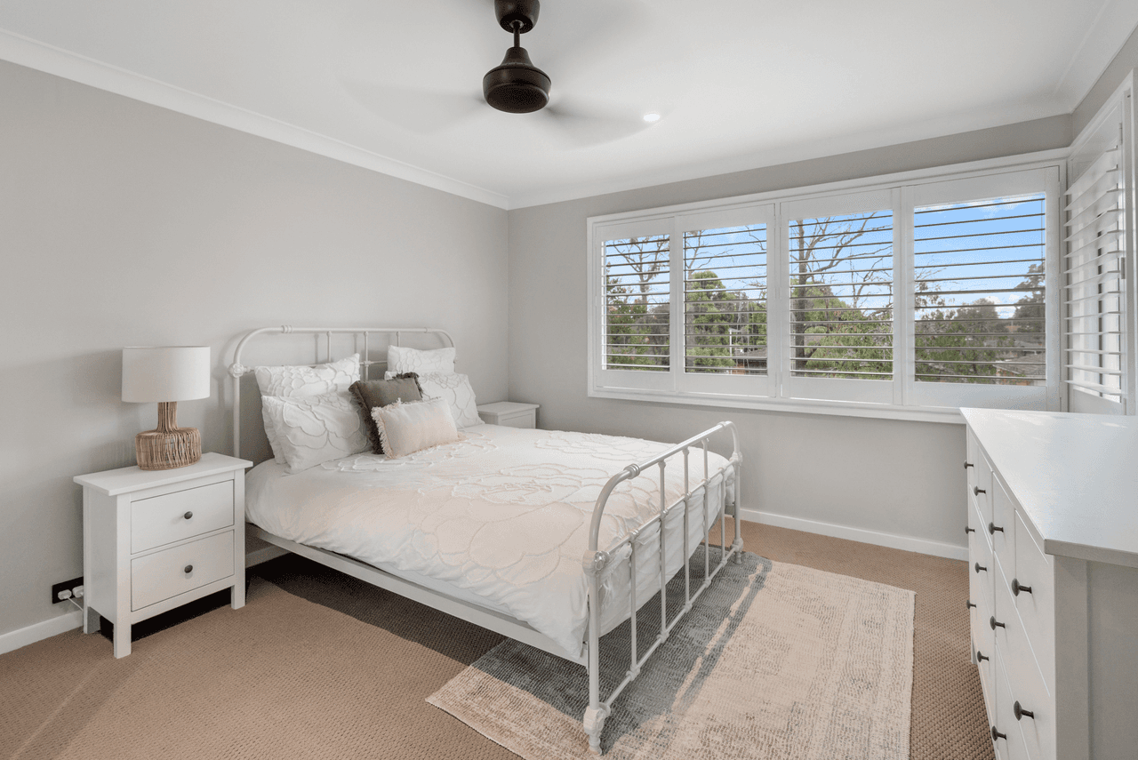 218 Saint Johns Road, BRADBURY, NSW 2560