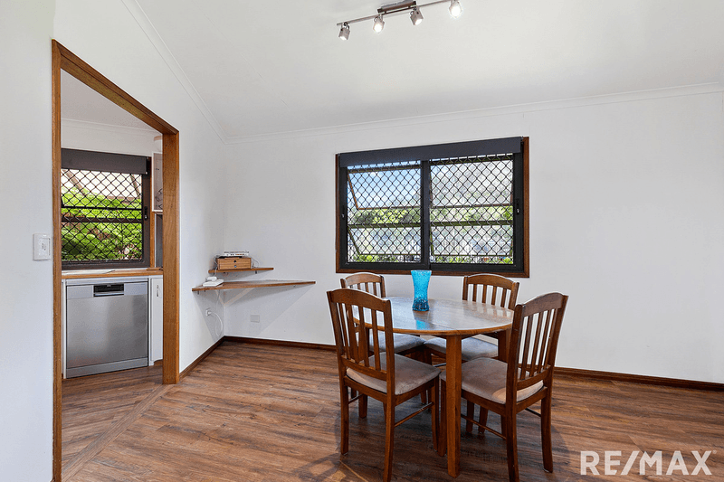 86 Hammond Street, Urangan, QLD 4655