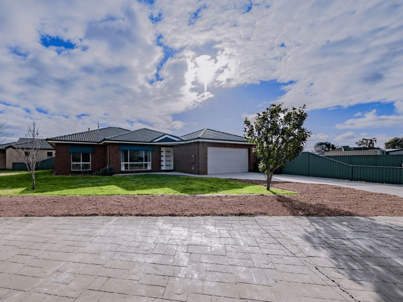 3 Mooredge Place, MOOROOPNA, VIC 3629