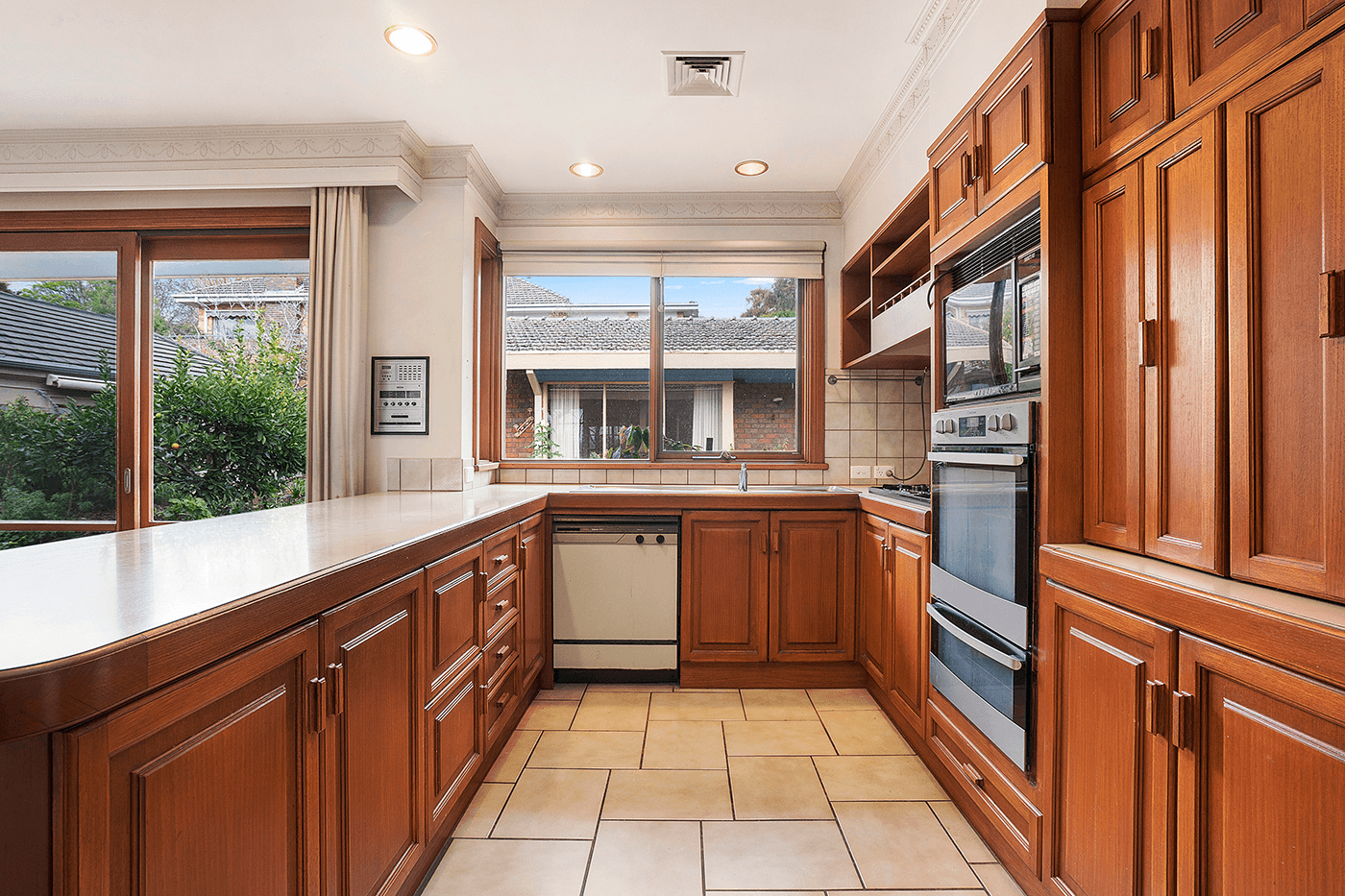 168 Whitehorse Road, BALWYN, VIC 3103