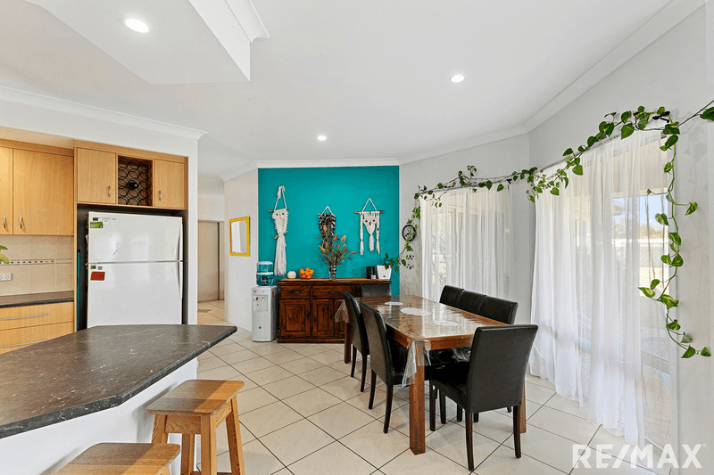 34 Sandalwood Drive, Wondunna, QLD 4655