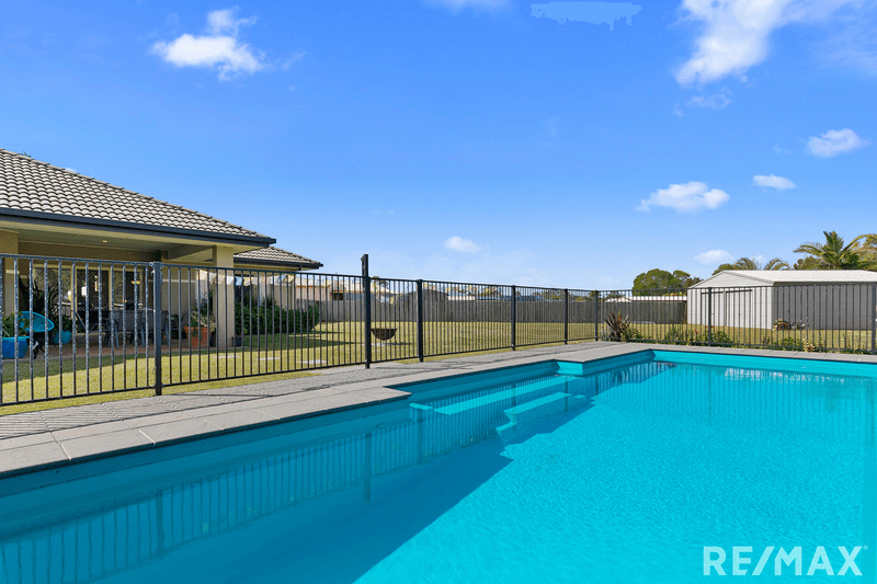 34 Sandalwood Drive, Wondunna, QLD 4655