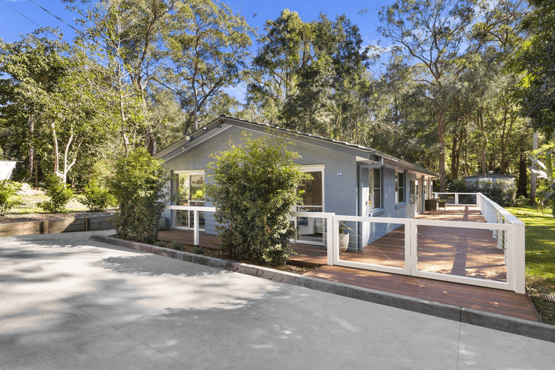 29 Crystal Ave, Pearl Beach, NSW 2256