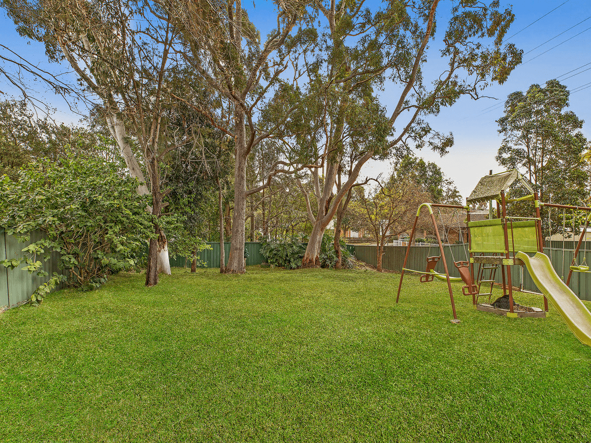 56 Dudley Street, Gorokan, NSW 2263