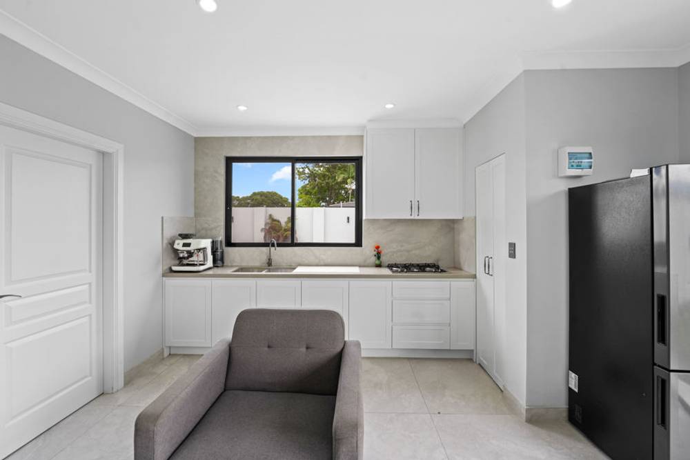 13 Robertson Street, MERRYLANDS, NSW 2160