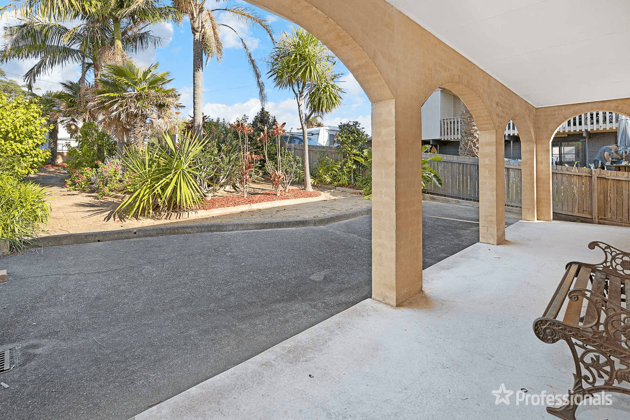 39 Karoo Crescent, MALUA BAY, NSW 2536