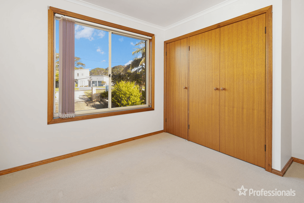 39 Karoo Crescent, MALUA BAY, NSW 2536