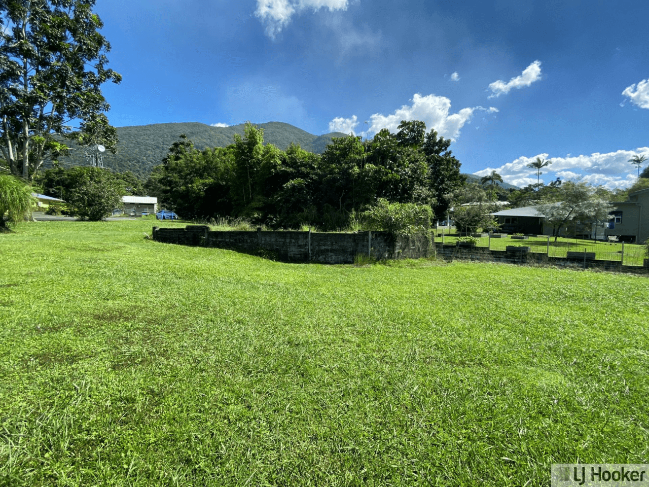 20 Henry Street, TULLY, QLD 4854