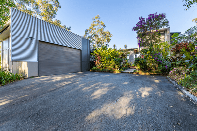 194 Storrs Road, PEACHESTER, QLD 4519