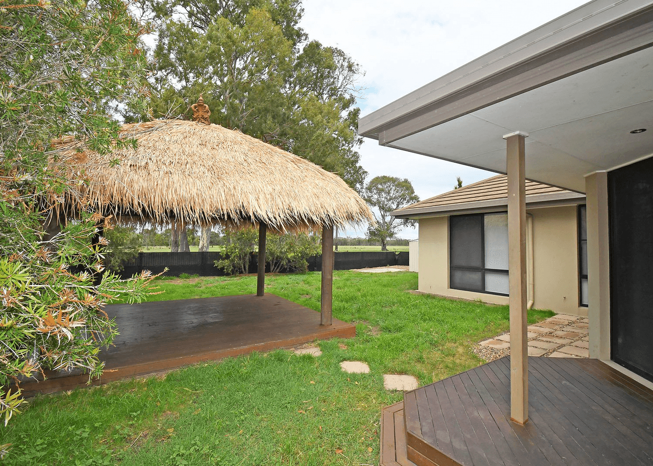 26 Sirenia Drive, BURRUM HEADS, QLD 4659