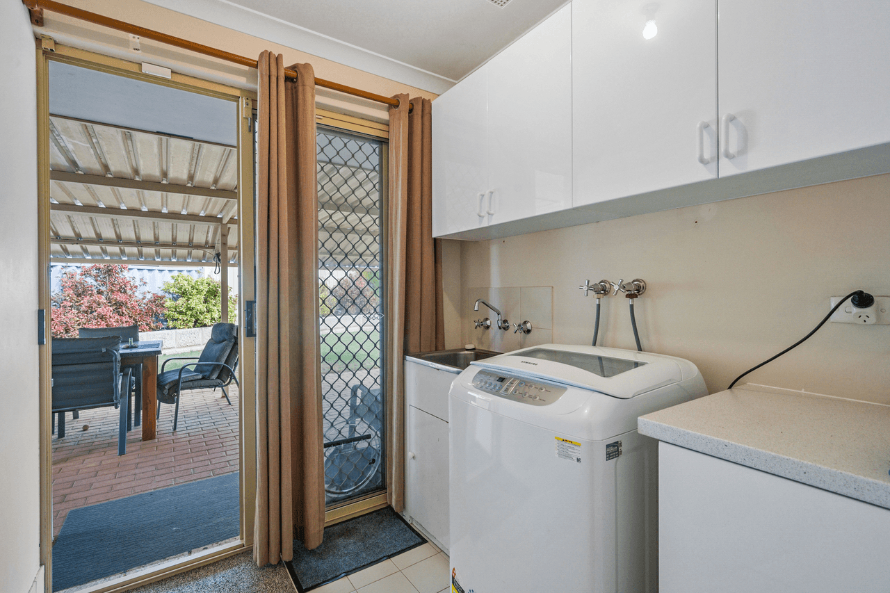 15B Ader Court, MARANGAROO, WA 6064