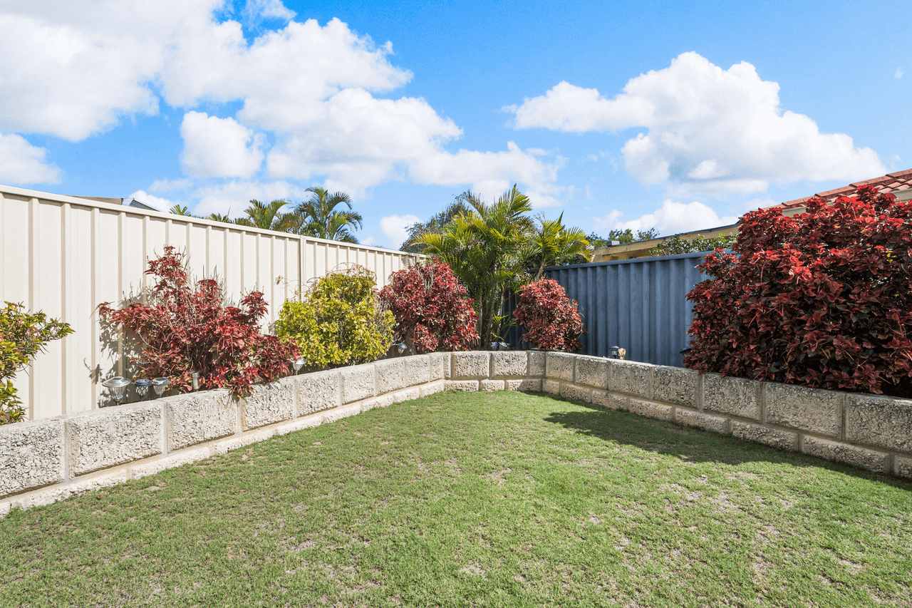 15B Ader Court, MARANGAROO, WA 6064
