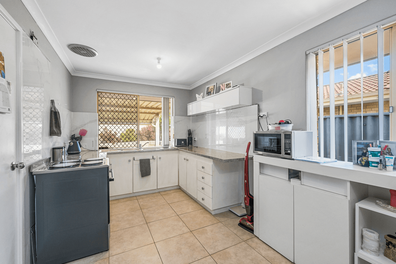 15B Ader Court, MARANGAROO, WA 6064