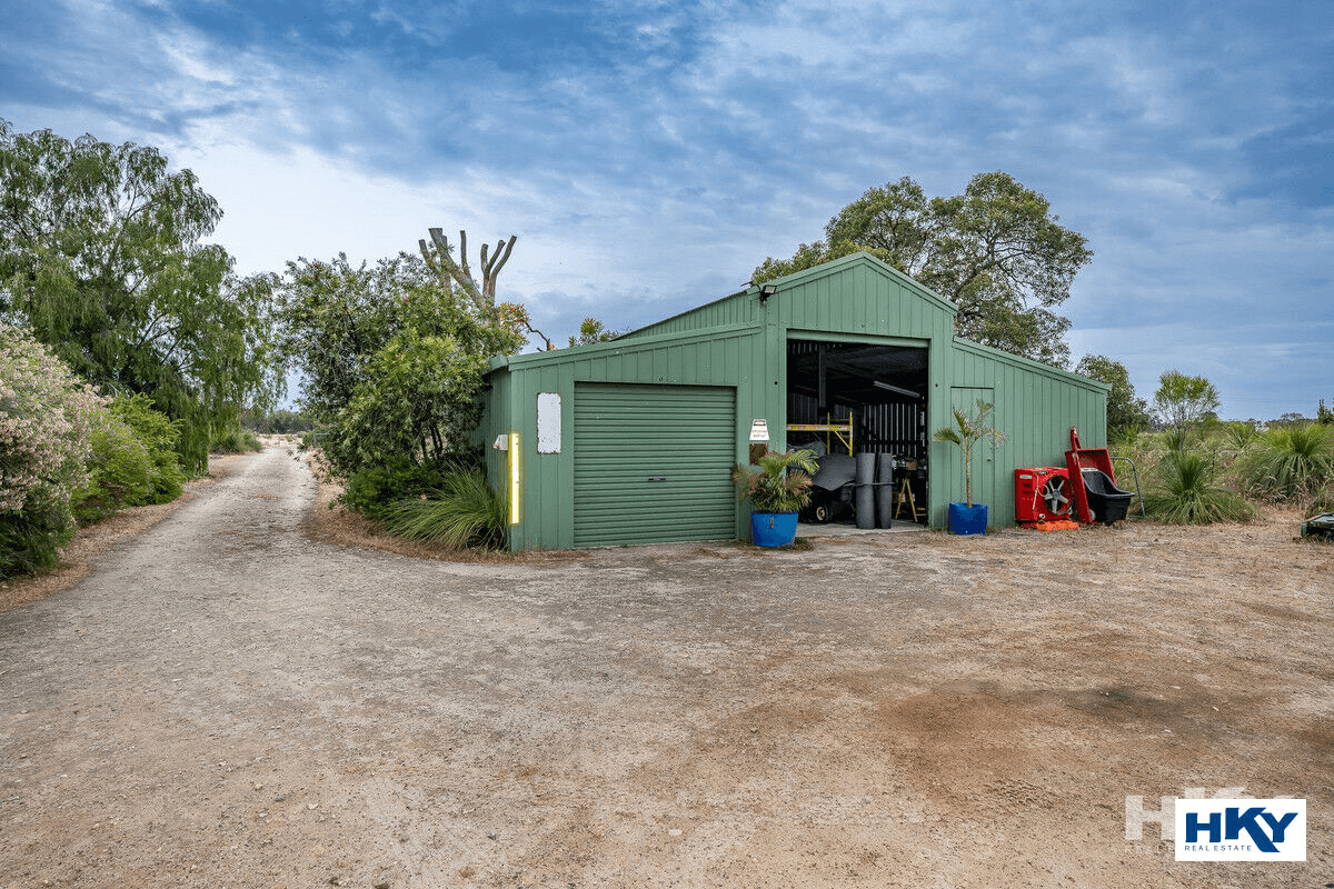 1506 Neaves Road, Bullsbrook, WA 6084