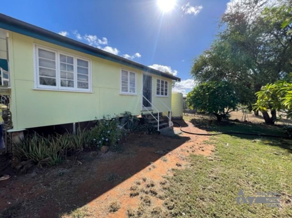 8 Flagon Ally Sapphire, The Gemfields, QLD 4702