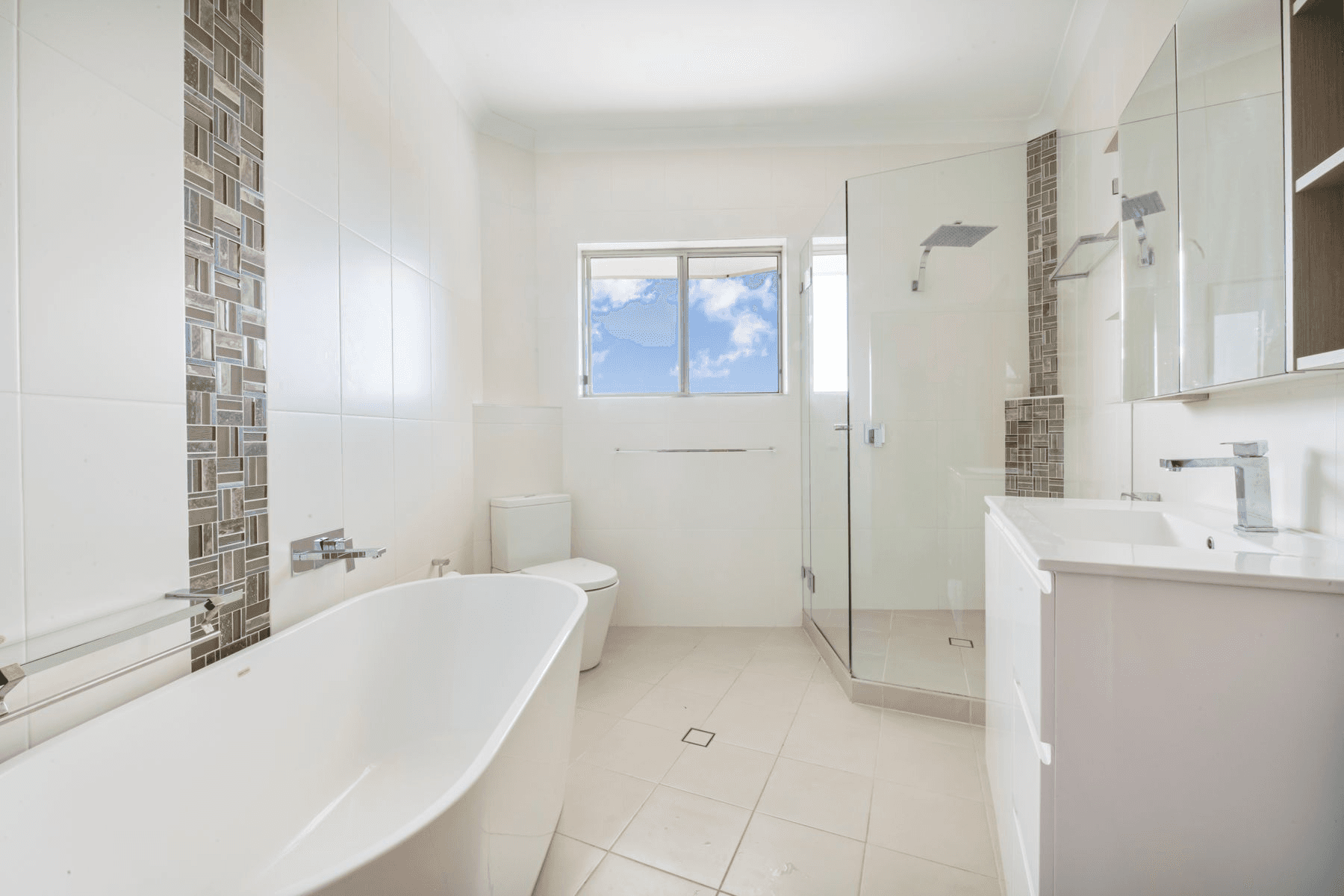 64 Berne Street, BATEAU BAY, NSW 2261