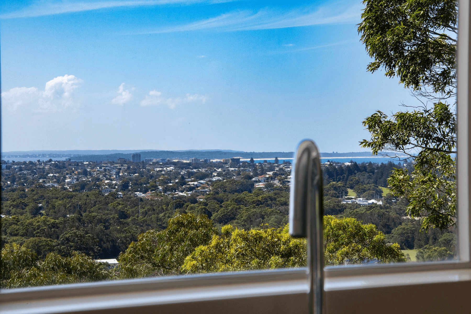 64 Berne Street, BATEAU BAY, NSW 2261