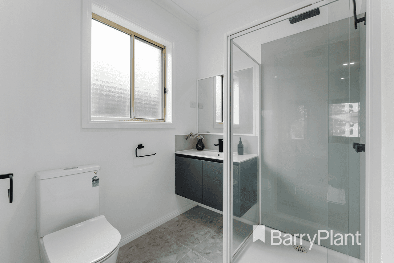 7 Radiata Close, Manor Lakes, VIC 3024