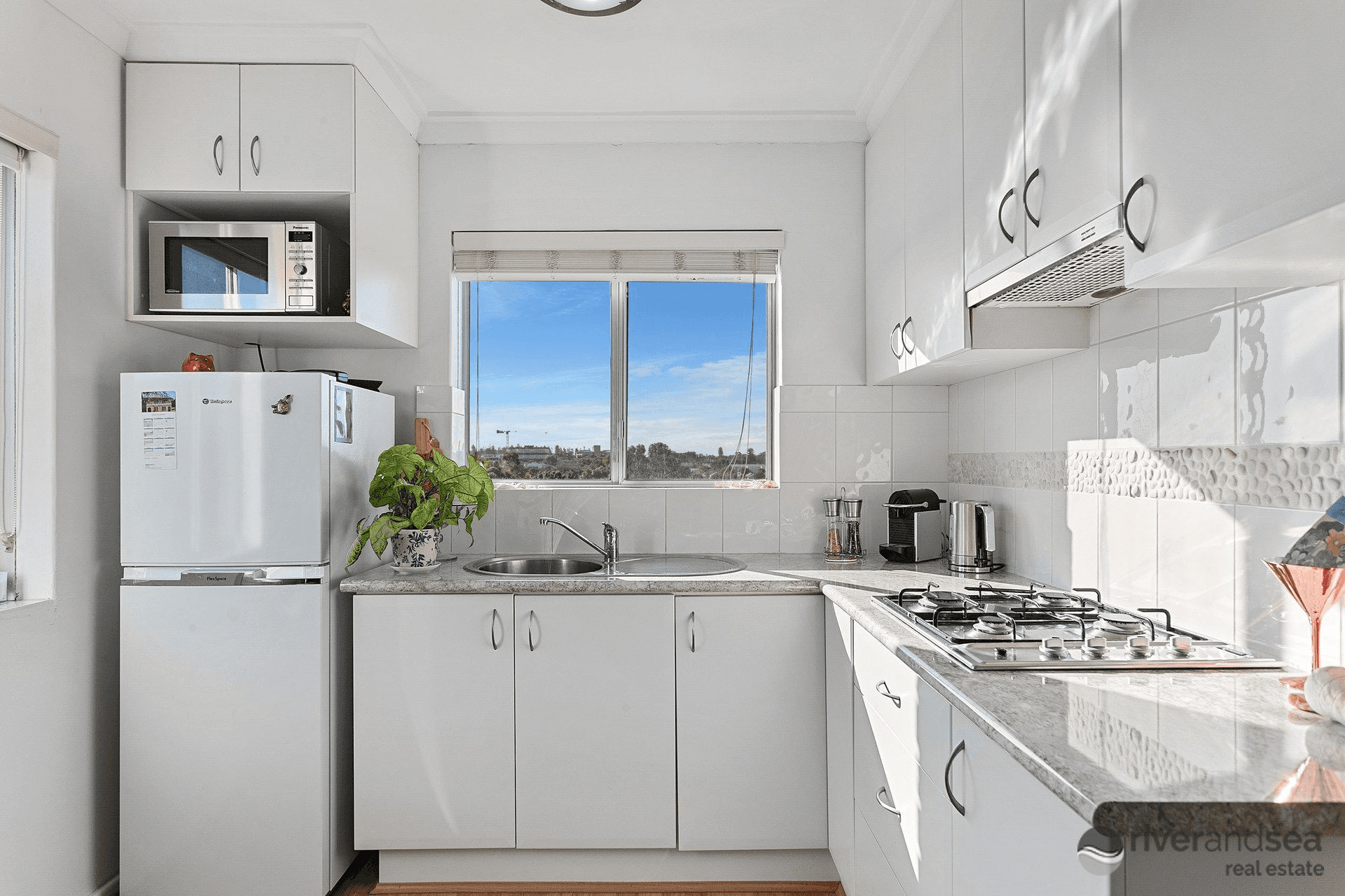 24/115 Monument Street, Mosman Park, WA 6012