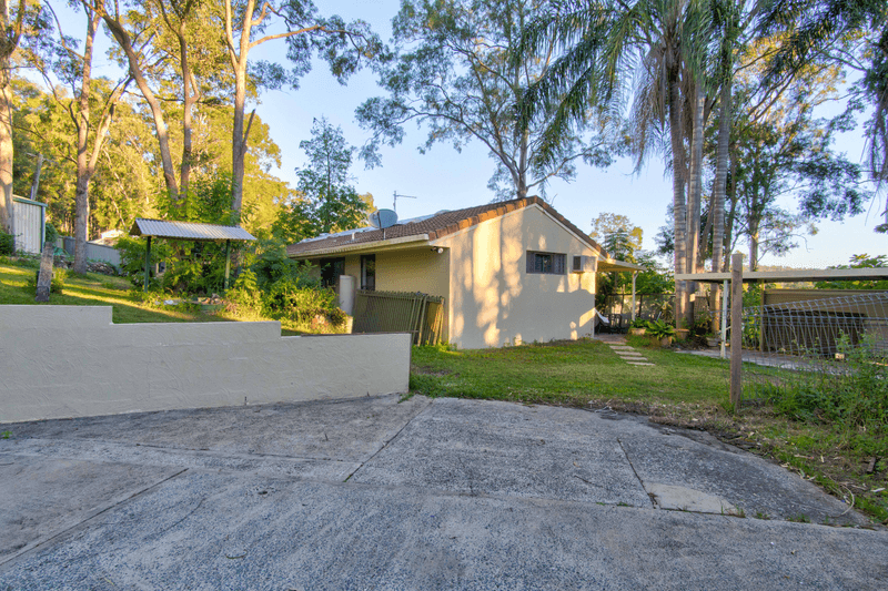 17 Helensvale Road, HELENSVALE, QLD 4212