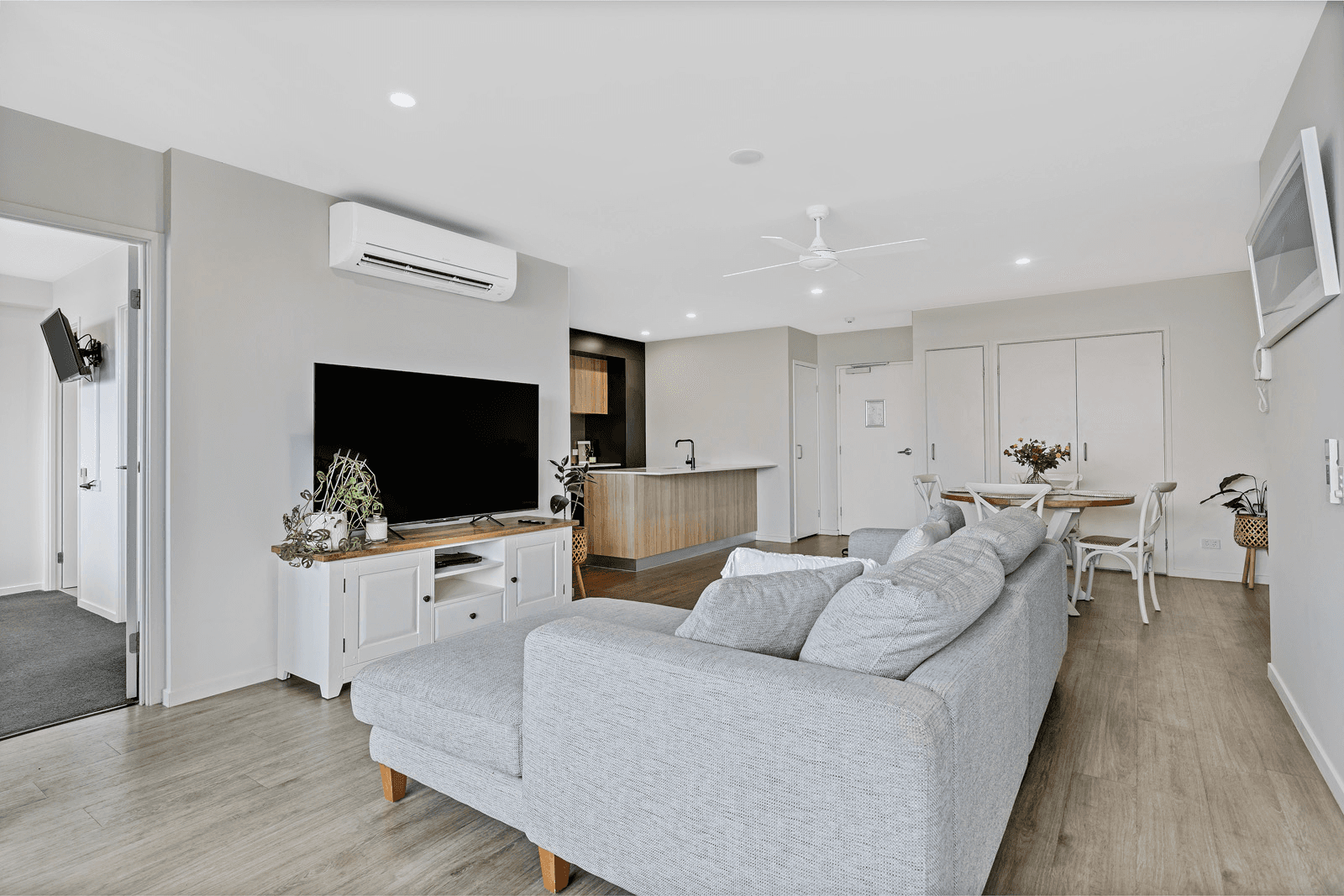 35/20 BEACH ROAD, MAROOCHYDORE, QLD 4558