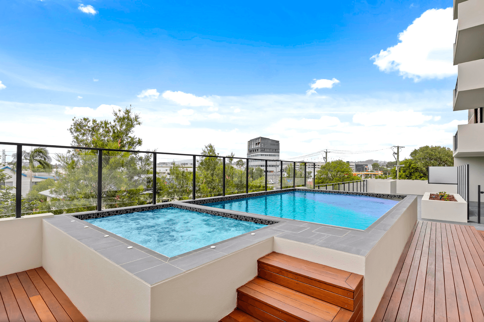 35/20 BEACH ROAD, MAROOCHYDORE, QLD 4558