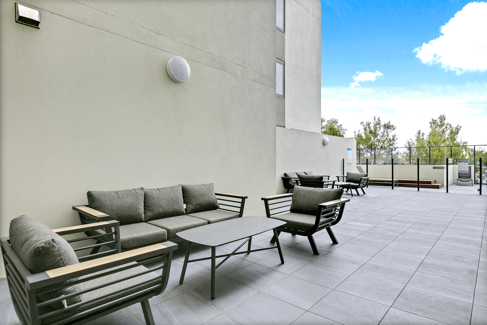 35/20 BEACH ROAD, MAROOCHYDORE, QLD 4558