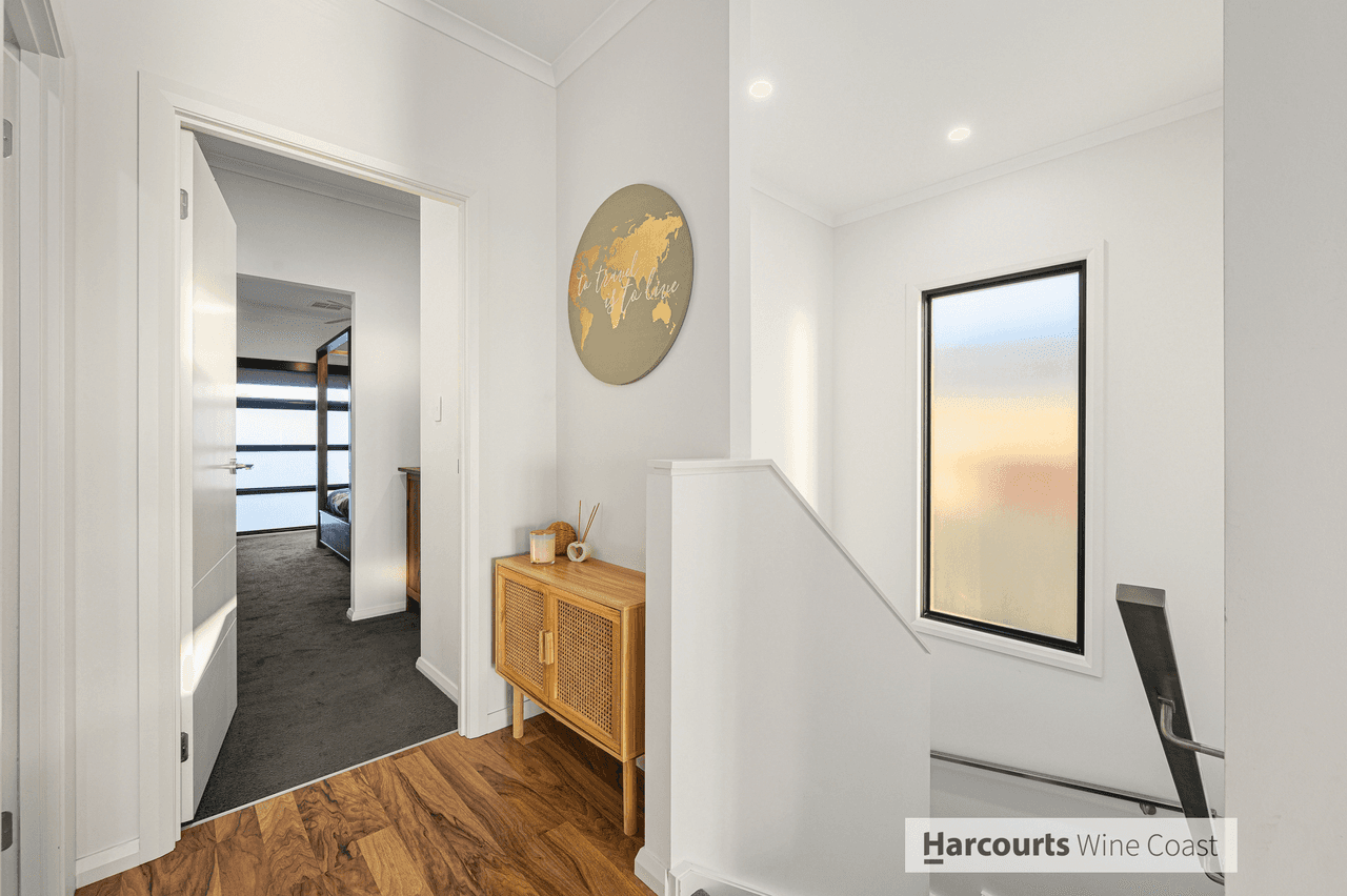 81b Esplanade, PORT NOARLUNGA, SA 5167