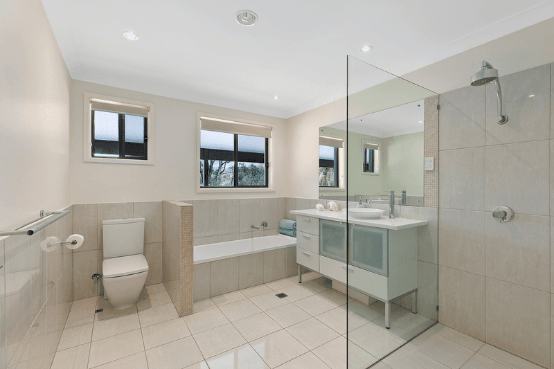 12 Dashwood Close, WAMBERAL, NSW 2260