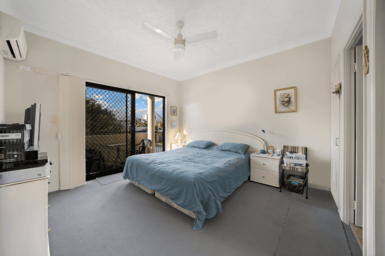 3/11 McNaughton Street, REDCLIFFE, QLD 4020