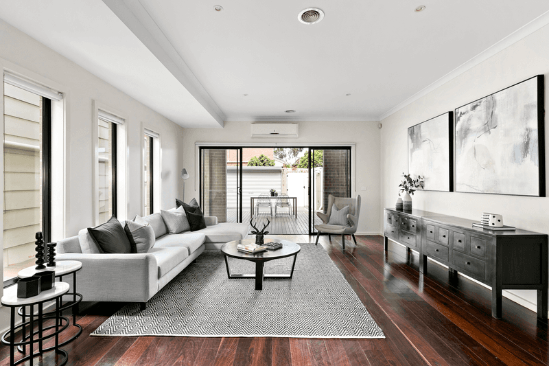 2/58 Dunstan Avenue, BRUNSWICK, VIC 3056