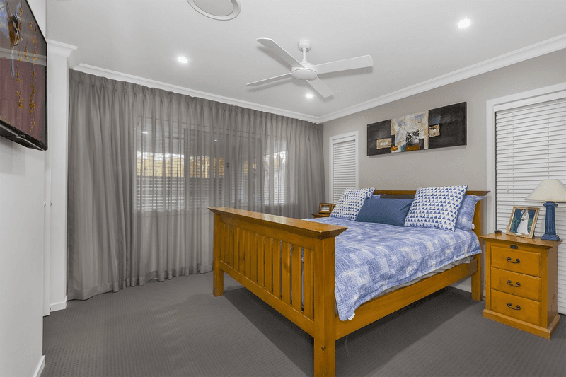 3 Pidna Lane, PIMPAMA, QLD 4209