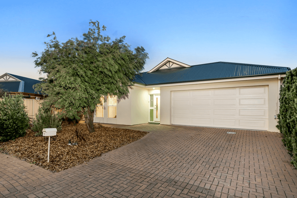 11 Atlantis Avenue, SEAFORD MEADOWS, SA 5169